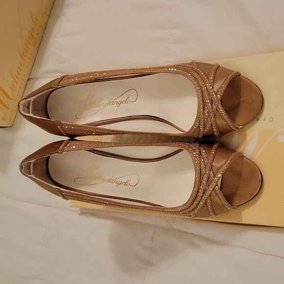 Gold Sequin Peep-toe Pumps - Picture 2 of 9